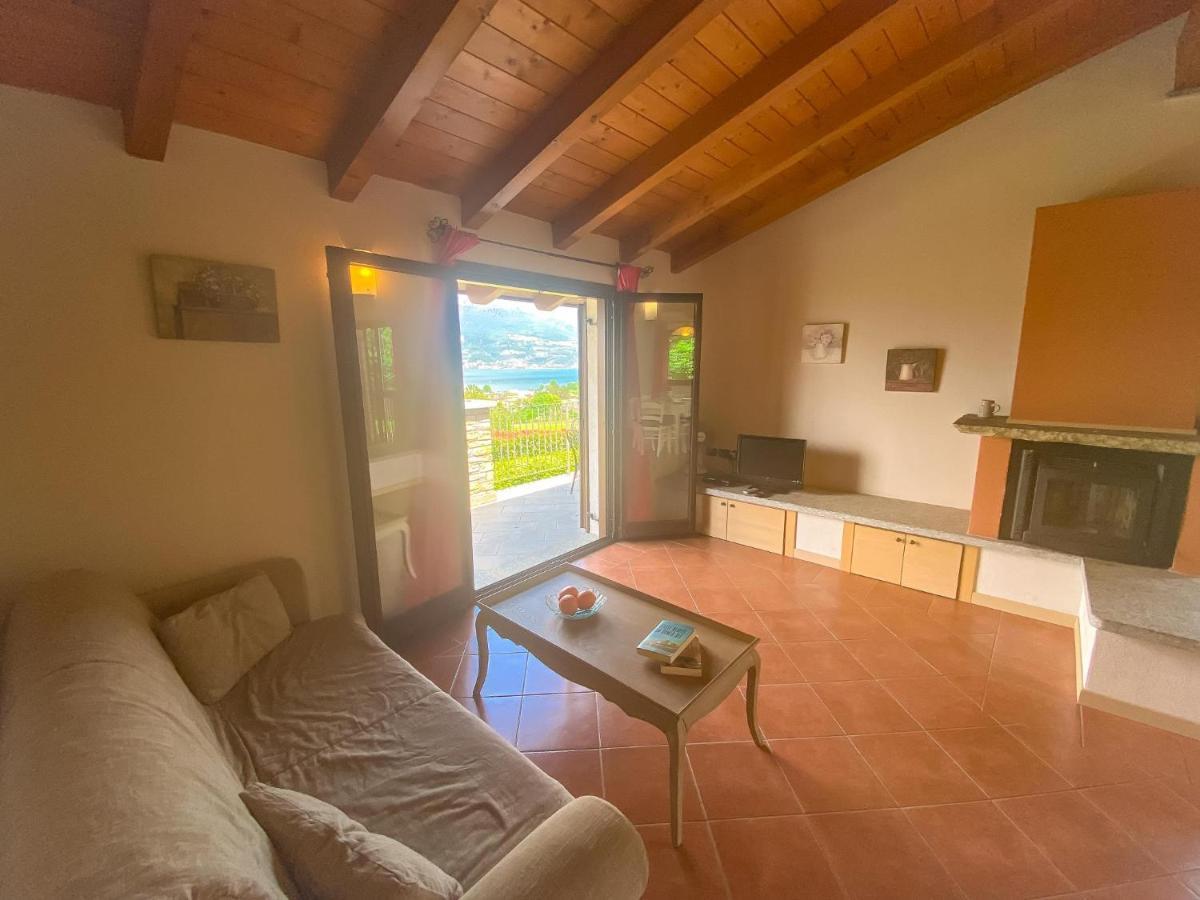 Beata Rose Ferienwohnung Colico Exterior foto
