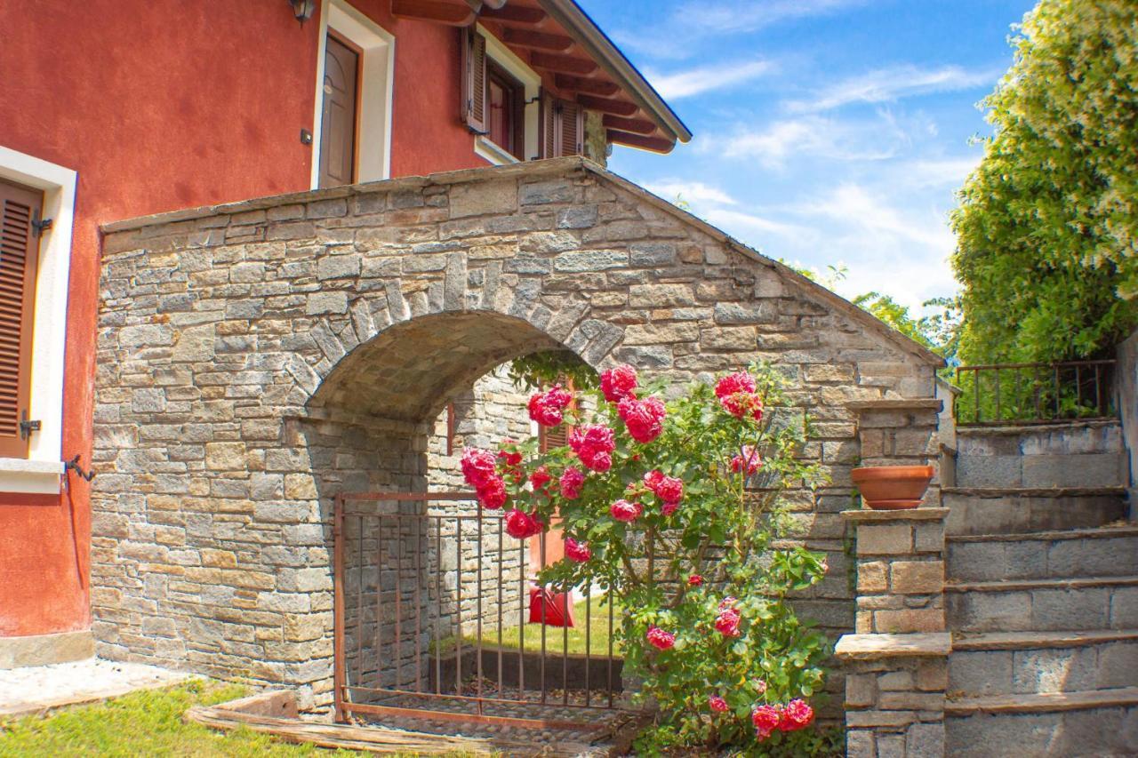 Beata Rose Ferienwohnung Colico Exterior foto